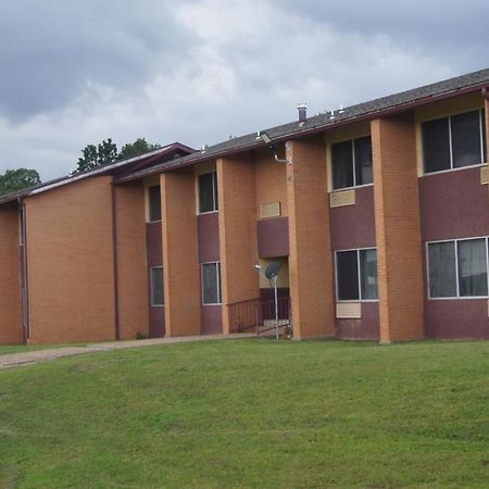 Holiday Lodge & Suites Mcalester Buitenkant foto