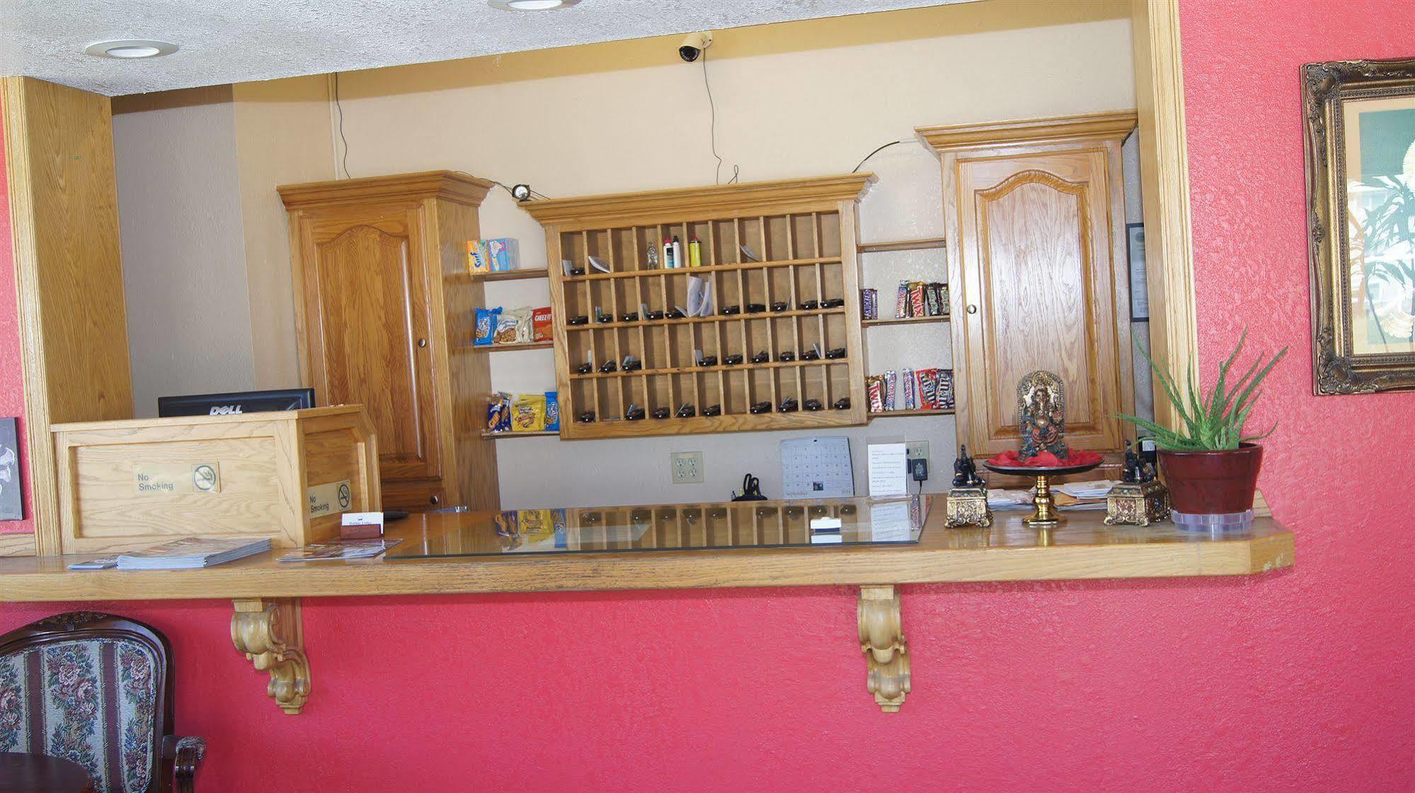 Holiday Lodge & Suites Mcalester Buitenkant foto